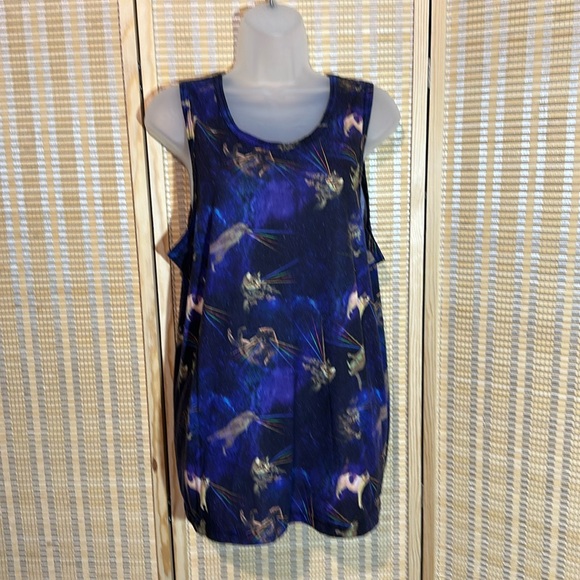 Zumiez Other - Zumiez Dark Night Sky Raining Cats With Laser Eyes Light Fleece Sleep Top Medium